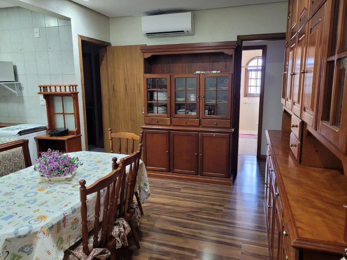 גראמדו Ap. De 4 Quartos Com Ar A 150M Da Rua Coberta מראה חיצוני תמונה
